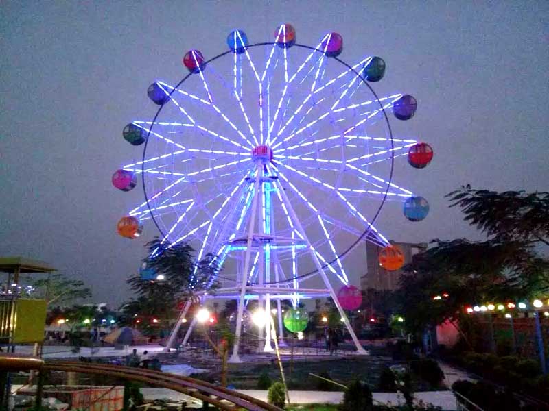 1726643651169518.jpg ferris wheel.jpg